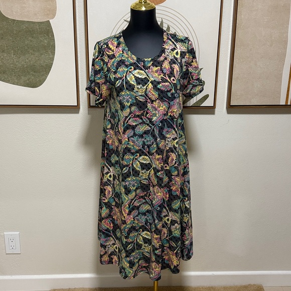 LuLaRoe Dresses & Skirts - ✨ LuLaRoe Black and Multicolor Paisley Midi Dress